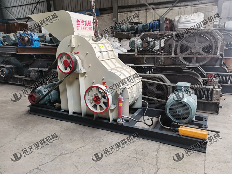 1 煤矸石粉碎機(jī)