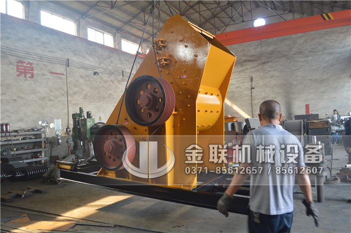 哪個廠家煤炭粉碎機優(yōu)勢多，有哪些型號推薦？