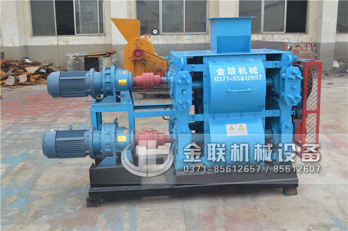 四齒輥破碎機有哪些優(yōu)勢，適用于哪些行業(yè)？