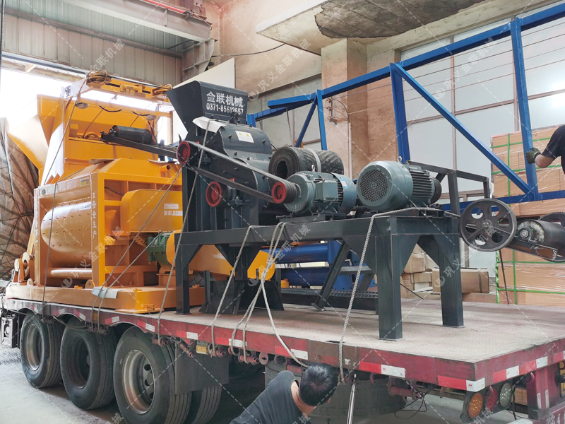 46小型雙級粉碎機(jī)發(fā)貨圖片_發(fā)往甘肅慶陽_破碎煤