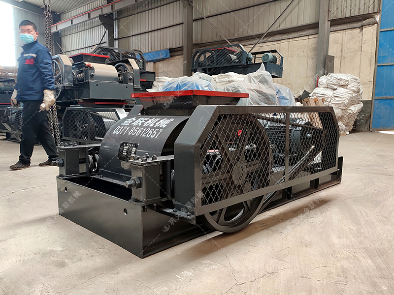 2PGC400X250雙齒輥破碎機(jī)發(fā)貨圖片_發(fā)往安徽蚌埠_破碎玻璃 2PGC400X250雙齒輥破碎機(jī)發(fā)貨圖片_發(fā)往安徽蚌埠_破碎玻璃