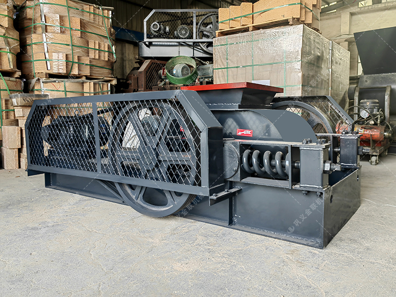 2PG400X250小型對輥破碎機(jī)發(fā)貨圖片_發(fā)往江蘇蘇州_破碎硅鐵 2PG400X250小型對輥破碎機(jī)發(fā)貨圖片_發(fā)往江蘇蘇州_破碎硅鐵