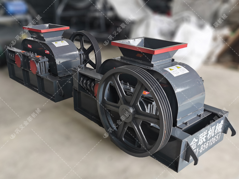 2pg400X250小型對(duì)輥破碎機(jī)發(fā)貨圖片_發(fā)往湖南長沙_破碎石英沙