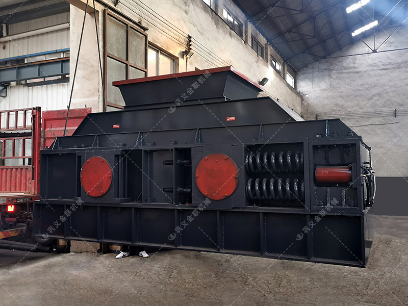 2PG1508大型對輥破碎機發(fā)貨圖片_發(fā)往廣東清遠(yuǎn)_破碎石英砂 2PG1508大型對輥破碎機發(fā)貨圖片_發(fā)往廣東清遠(yuǎn)_破碎石英砂