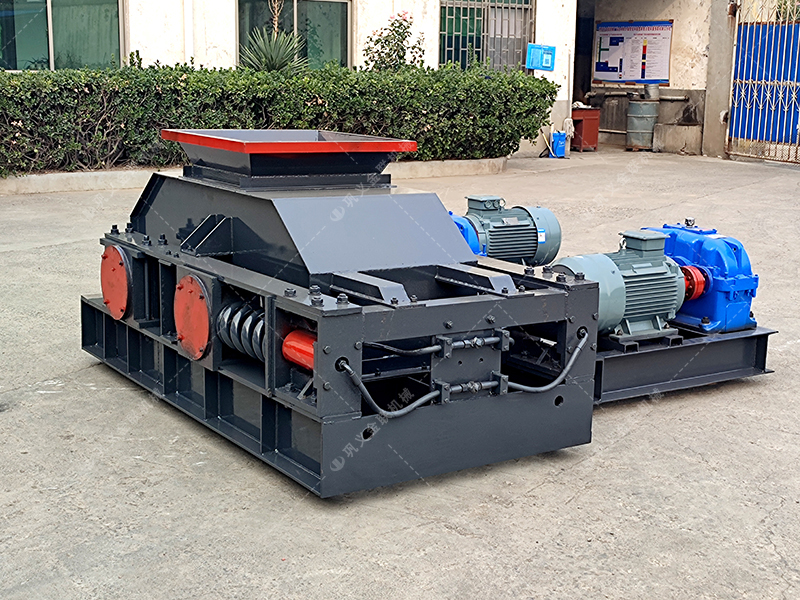 2PG800X600對輥破碎機發(fā)貨圖片_發(fā)往重慶_鵝卵石制砂 2PG800X600對輥破碎機發(fā)貨圖片_發(fā)往重慶_鵝卵石制砂