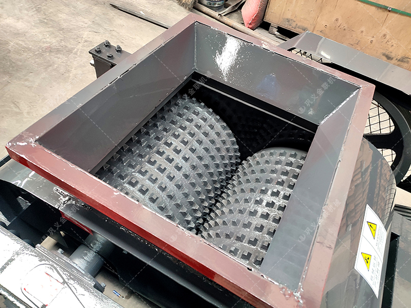 雙齒輥破碎機(jī)的結(jié)構(gòu)設(shè)計(jì)有哪些獨(dú)特之處？為何如此耐用？