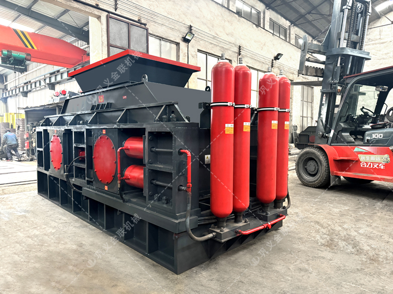 高品質(zhì)混凝土用砂難求？液壓對(duì)輥破碎機(jī)來(lái)幫你！