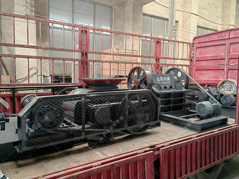 煤矸石破碎，為什么“擠”比“砸”更值錢(qián)？雙齒輥破碎機(jī)給出答案